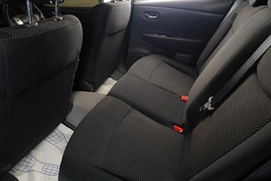 Хетчбэк Nissan Leaf 2014 года, 679000 рублей, Тюмень