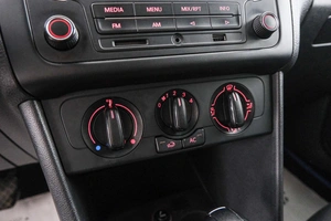 Седан Volkswagen Polo 2013 года, 829000 рублей, Красноярск