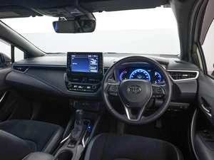 Хетчбэк Toyota Corolla 2020 года, 1789404 рублей, Москва