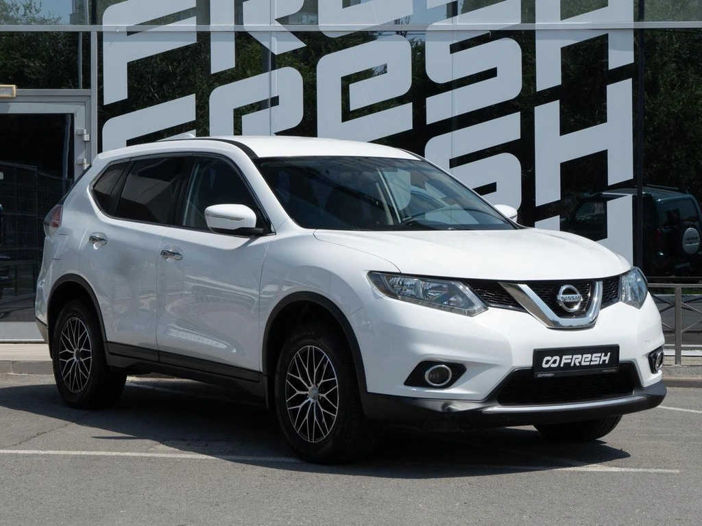 Внедорожник Nissan X-Trail 2017 года, 1690000 рублей, Волгоград