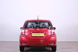 Хетчбэк Nissan Note 2018 года, 1529000 рублей, Омск