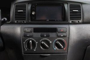 Седан Toyota Corolla 2004 года, 659000 рублей, Новосибирск