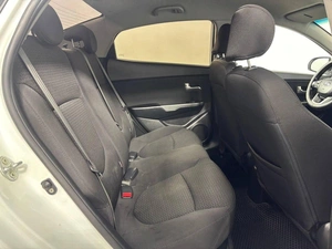 Седан Kia Rio 2014 года, 709900 рублей, Казань