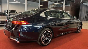 Седан BMW 5 серия 2024 года, 6990000 рублей, Павловская Слобода