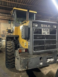 Фронтальный погрузчик 2011 года, 2400000 рублей, Чунский