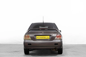 Седан Mitsubishi Lancer 2004 года, 299000 рублей, Барнаул