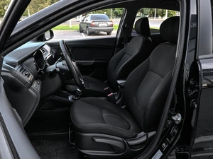 Седан Kia Rio 2014 года, 1059000 рублей, Волгоград