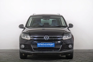 Внедорожник Volkswagen Tiguan 2012 года, 1259000 рублей, Томск