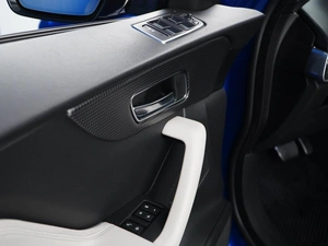 Внедорожник Jaguar F-Pace 2016 года, 3359077 рублей, Москва