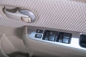 Хетчбэк Nissan Tiida 2010 года, 779000 рублей, Томск