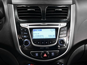 Седан Hyundai Solaris 2013 года, 880000 рублей, Ставрополь