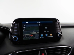 Внедорожник Hyundai Santa Fe 2019 года, 2743055 рублей, Москва