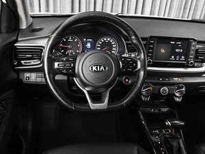 Внедорожник Kia Stonic 2018 года, 1859000 рублей, Ставрополь