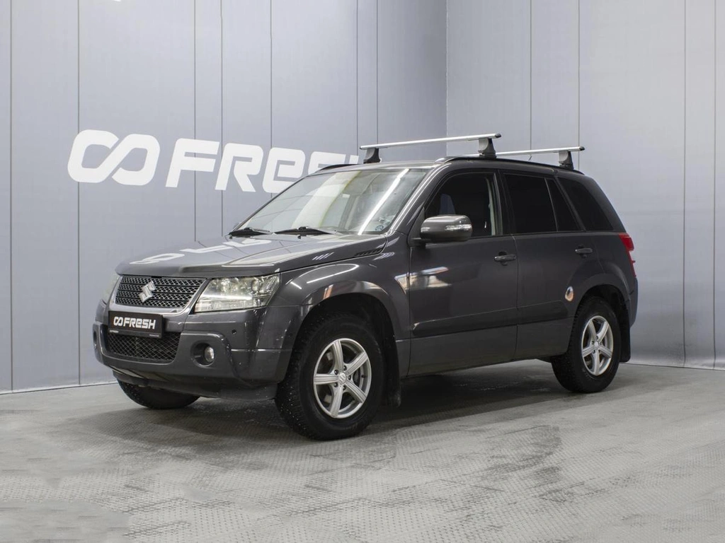 Внедорожник Suzuki Grand Vitara 2010 года, 990000 рублей, Омск