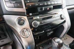 Внедорожник Toyota Land Cruiser 2014 года, 4399000 рублей, Красноярск