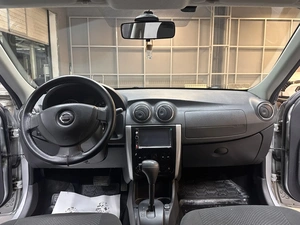 Седан Nissan Almera 2017 года, 827000 рублей, Красноярск