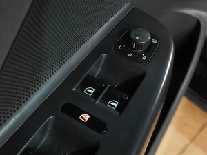 Седан Volkswagen Jetta 2009 года, 574000 рублей, Воронеж