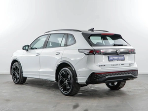 Внедорожник Volkswagen Tiguan L 2025 года, 4987434 рублей, Москва