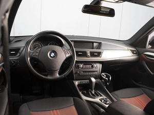 Внедорожник BMW X1 2011 года, 1170000 рублей, Омск