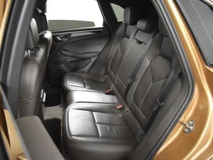 Внедорожник Porsche Macan S 2015 года, 2887900 рублей, Казань