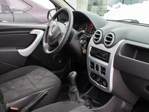 Седан Renault Logan 2013 года, 629000 рублей, Петрозаводск