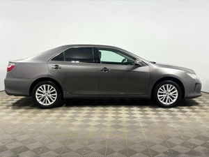 Седан Toyota Camry 2015 года, 1846100 рублей, Казань