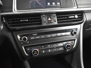 Седан Kia Optima 2019 года, 1327900 рублей, Казань