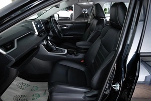 Внедорожник Toyota RAV4 2019 года, 2949000 рублей, Красноярск