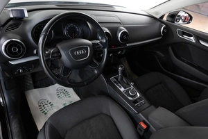 Седан Audi A3 2016 года, 1589000 рублей, Красноярск