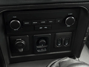 Внедорожник ВАЗ (LADA) Niva Travel 2023 года, 1199000 рублей, Ижевск