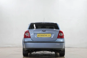 Седан Ford Focus 2006 года, 379000 рублей, Новокузнецк