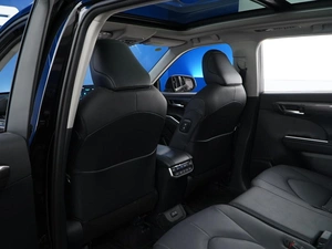 Внедорожник Toyota Highlander 2026 года, 5427077 рублей, Москва