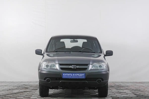 Внедорожник Chevrolet Niva 2017 года, 799000 рублей, Кемерово