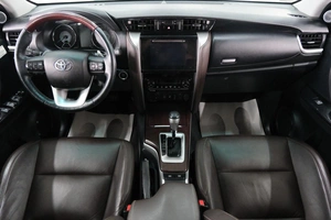 Внедорожник Toyota Fortuner 2019 года, 4219000 рублей, Омск
