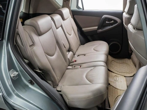 Внедорожник Toyota RAV4 2007 года, 1399000 рублей, Тюмень