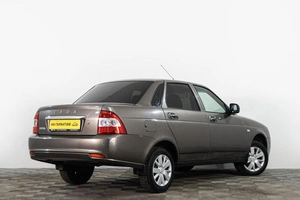 Седан ВАЗ (LADA) Priora 2018 года, 629000 рублей, Сургут