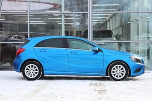 Хетчбэк Mercedes-benz A-класс 2013 года, 1350000 рублей, Ярославль