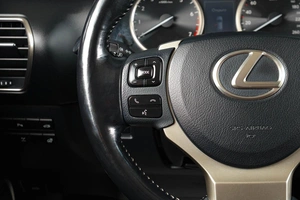 Внедорожник Lexus NX 2017 года, 3449000 рублей, Тюмень