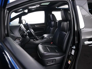 Минивэн Toyota Alphard 2019 года, 4885000 рублей, Москва