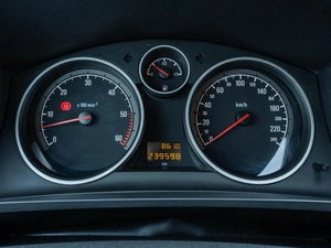 Минивэн Opel Zafira 2012 года, 708000 рублей, Ставрополь