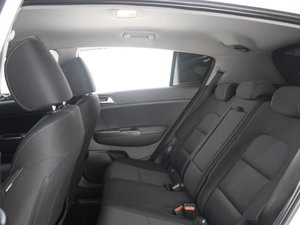 Внедорожник Kia Sportage 2019 года, 1960000 рублей, Омск