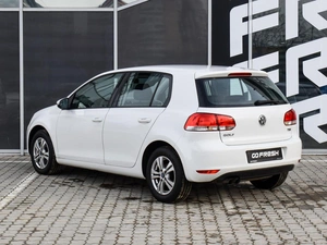 Хетчбэк Volkswagen Golf 2012 года, 925000 рублей, Краснодар