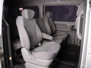 Минивэн Hyundai Grand Starex 2008 года, 1360000 рублей, Красный Пахарь