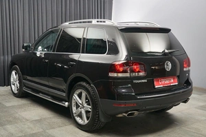 Внедорожник Volkswagen Touareg 2008 года, 1288000 рублей, Красноярск