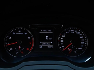 Внедорожник Audi Q3 2017 года, 1799000 рублей, Москва
