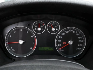 Хетчбэк Ford Focus 2007 года, 469000 рублей, Волгоград