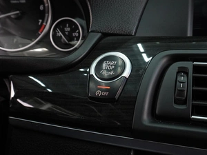 Седан BMW 5 серия 2012 года, 1749000 рублей, Воронеж