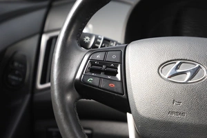 Внедорожник Hyundai Creta 2019 года, 2199000 рублей, Новосибирск