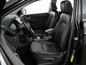 Внедорожник Hyundai Santa Fe 2017 года, 2374444 рублей, Москва