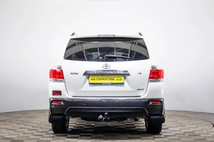 Внедорожник Toyota Highlander 2011 года, 1899000 рублей, Пермь